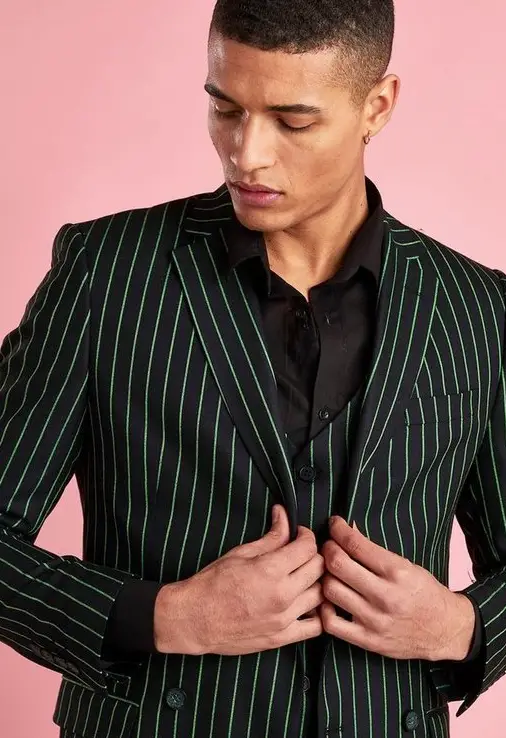 Photo by Boohoo Man (Skinny Fit Double Breasted Pinstripe Blazer)